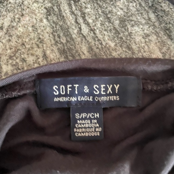 American Eagle Outfitters Slate Grey Flare Arm V Neck Open Back Long Sleeve - Picture 5 of 10